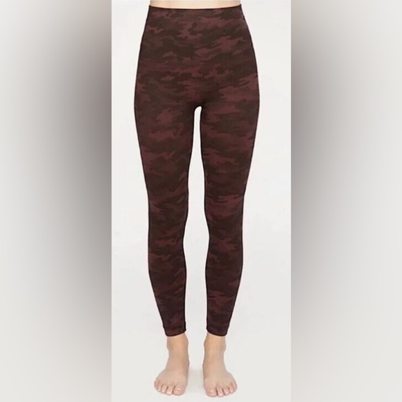 SPANX Other - Spanx Leggings Women M Camo Seamless Shapewear Stretch High Rise Burgundy Active